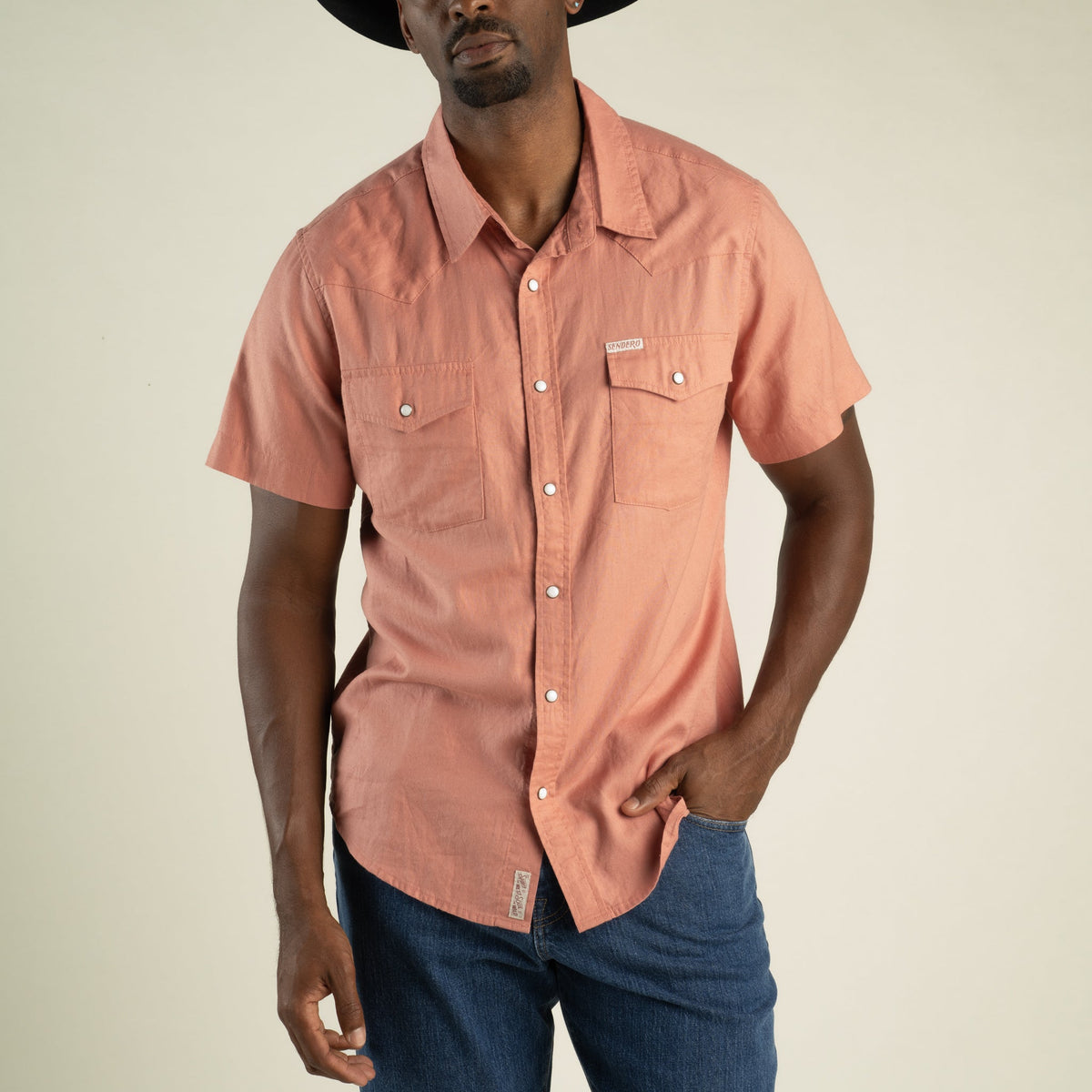Sendero Provisions Co. The Wyatt Pearl Snap Short Sleeve Solid Shirt