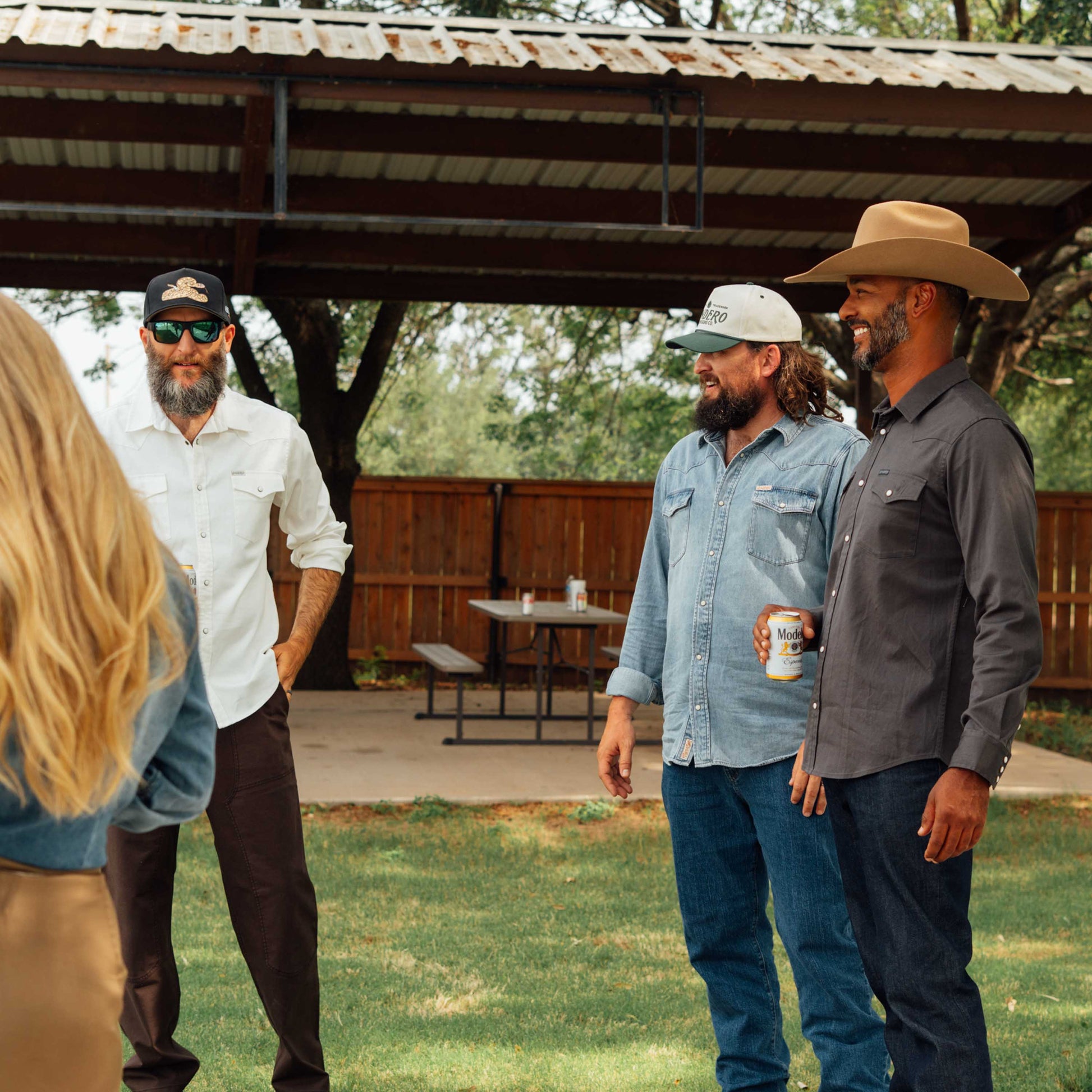 Sendero Provisions Co. The Wyatt Pearl Snap Long Sleeve Solid Shirt