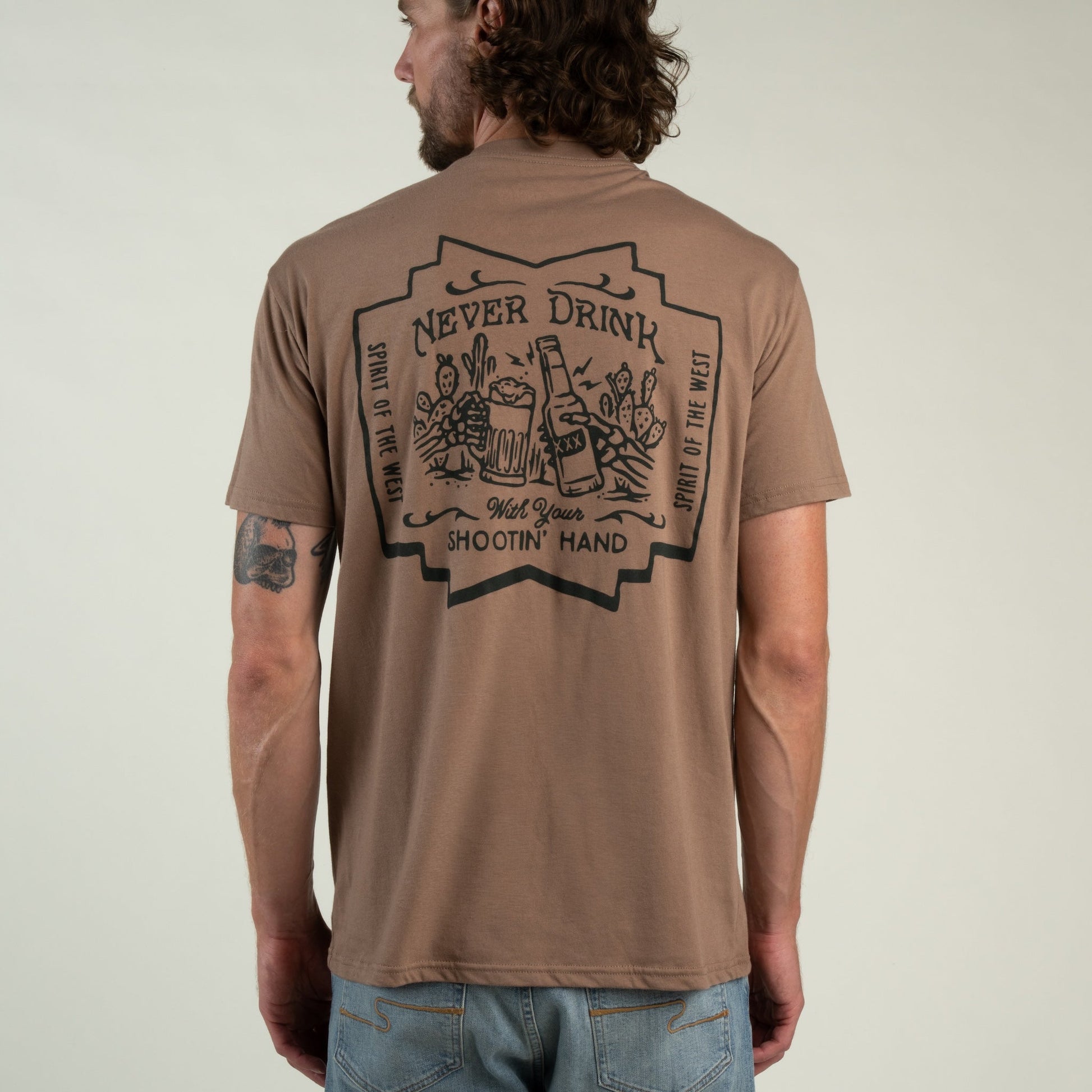 Sendero Provisions Co. Shootin' Hand Salud T-Shirt