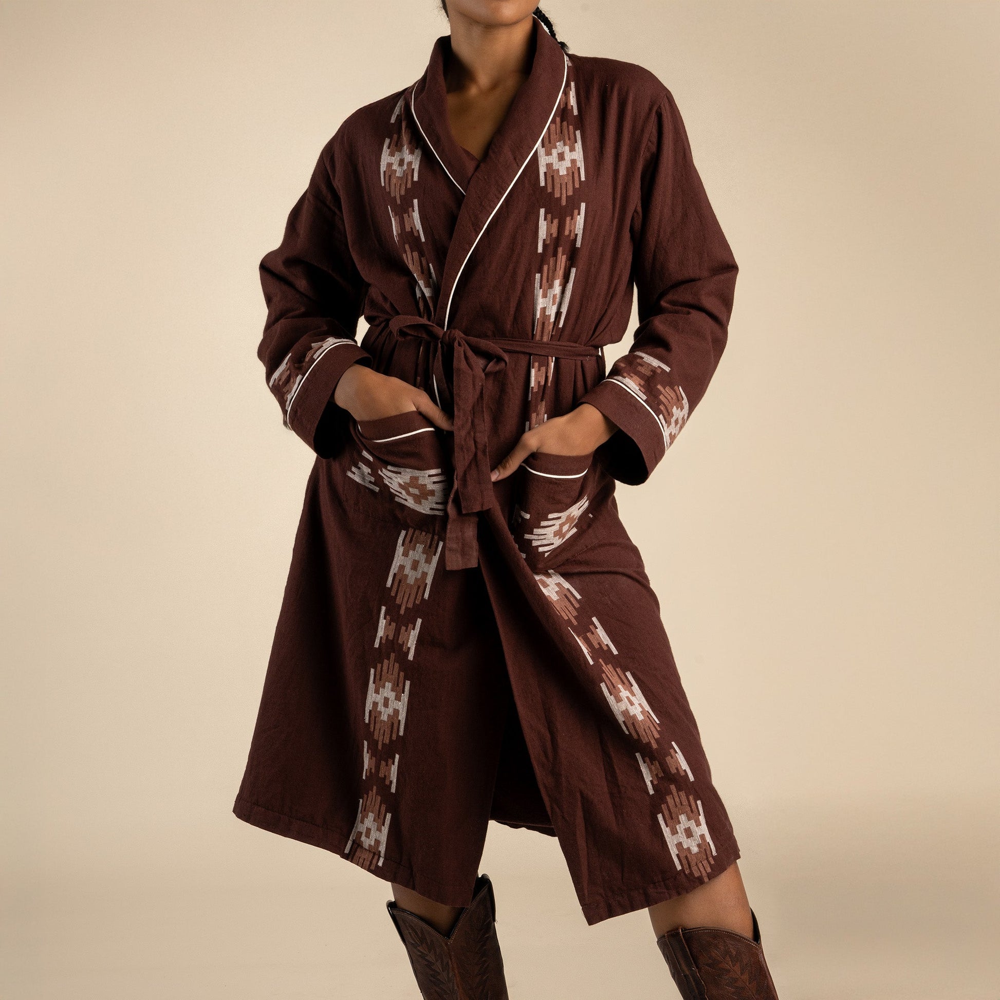 Sendero Provisions Co. Hacienda Robe