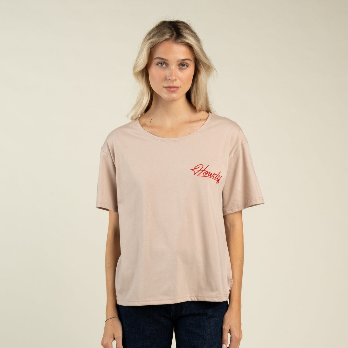 Sendero Provisions Co. Howdy Basic Tee