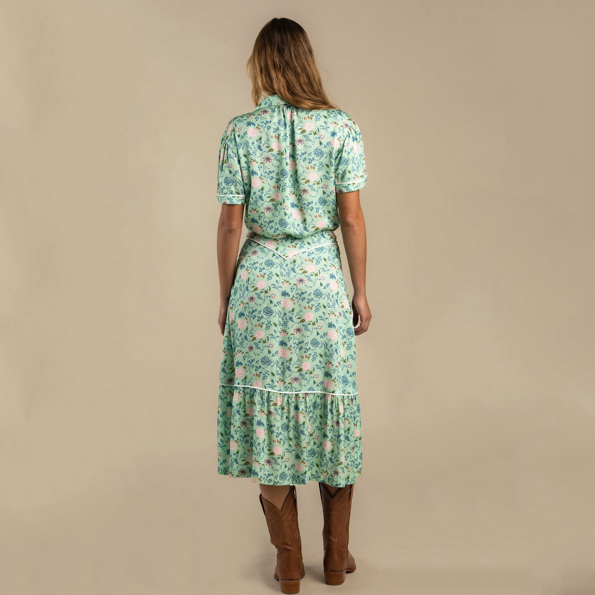 Sendero Provisions Co. Cheyenne Western Skirt - Mint Floral
