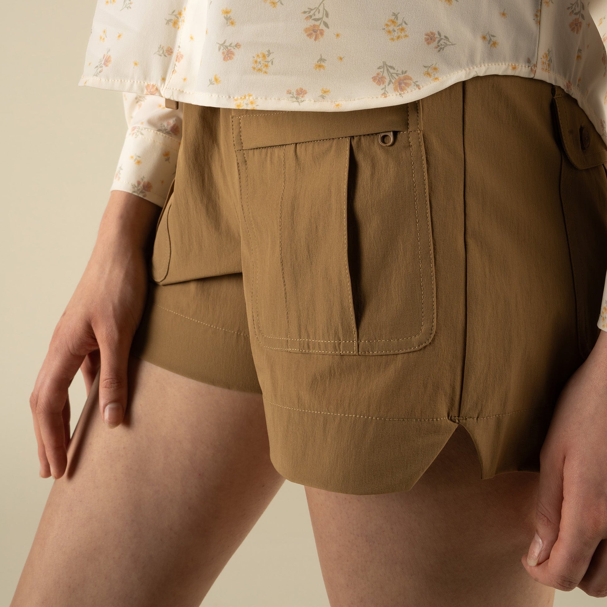 Sendero Provisions Co. The Solaya Performance Short