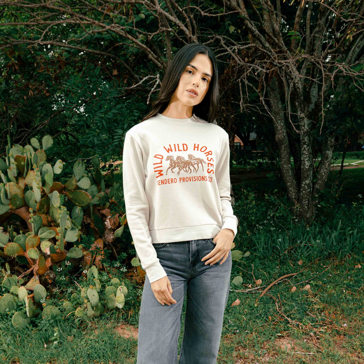 Sendero Provisions Co. Women's Wild Wild Horses Sweatshirt