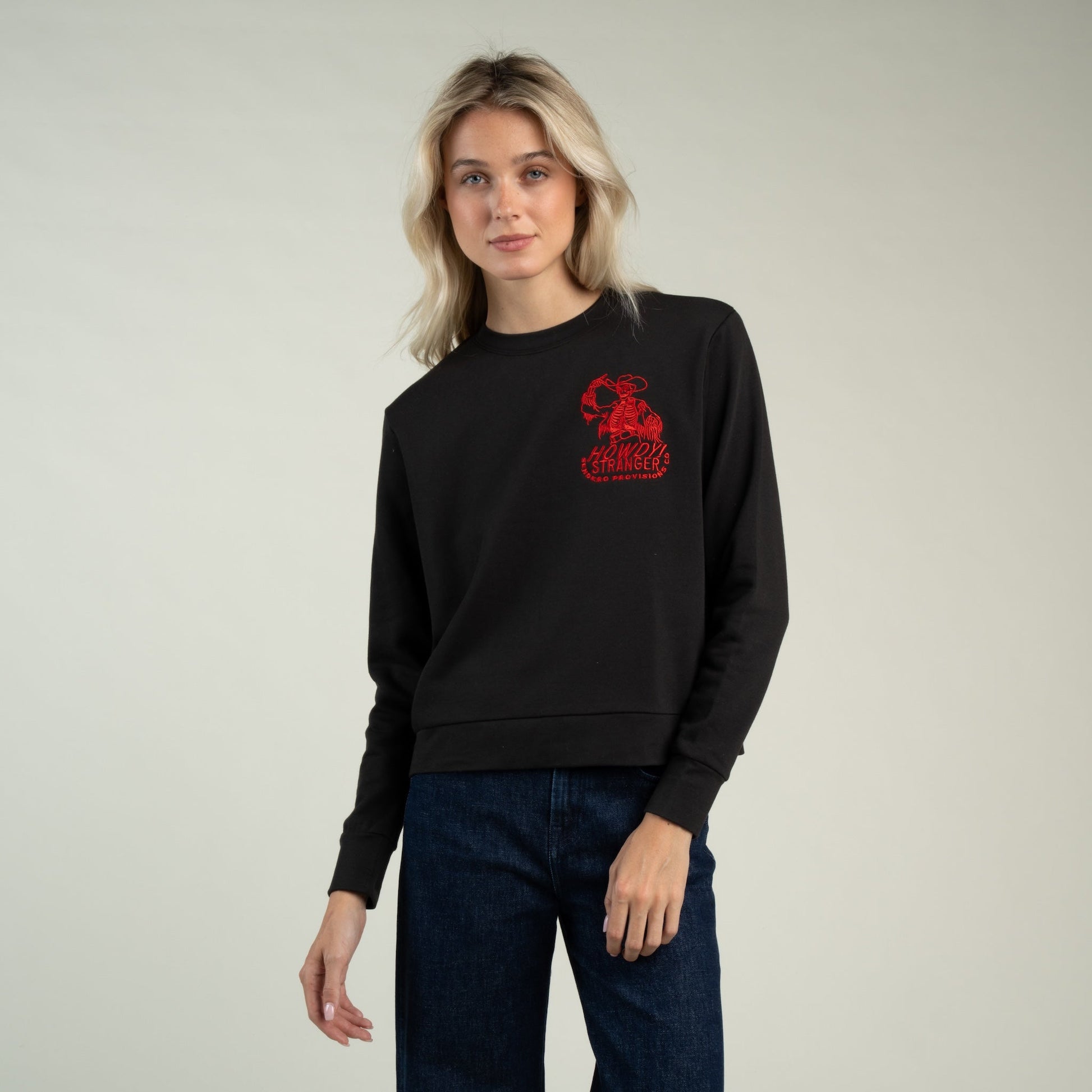Sendero Provisions Co. Women's Howdy Stranger Sweatshirt