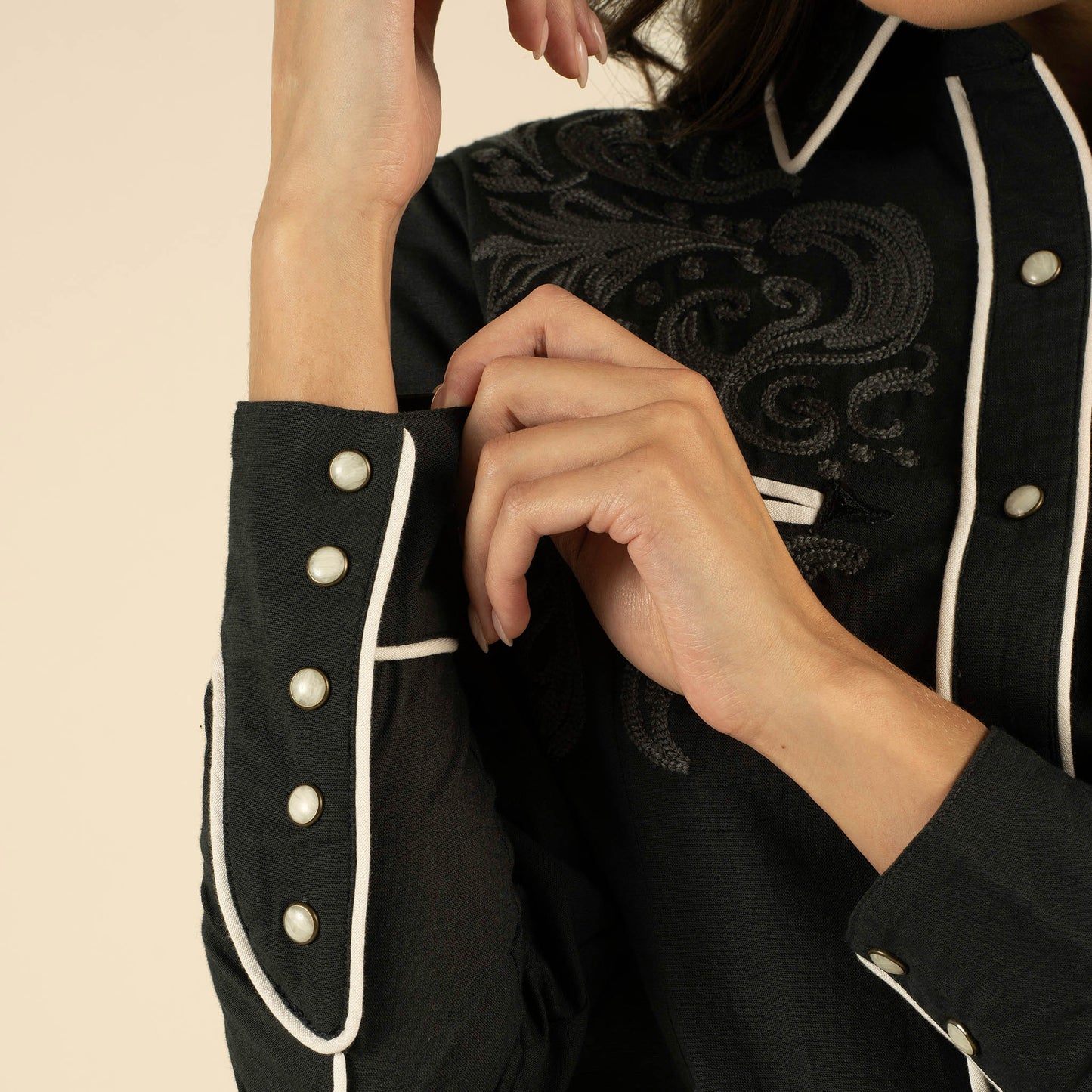 Sendero Provisions Co. Calamity Pearl Snap Long Sleeve Shirt