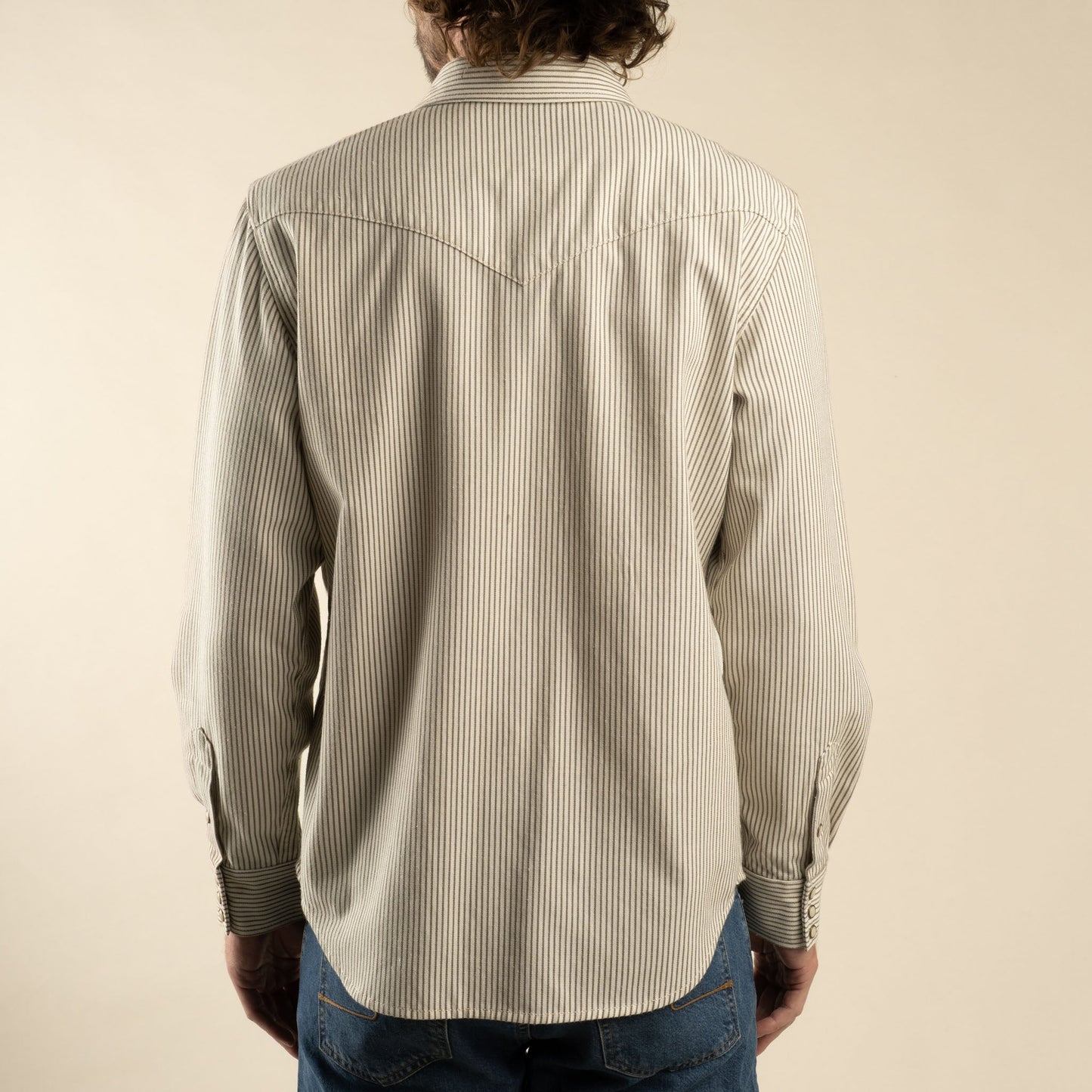 Sendero Provisions Co. The Wyatt Pearl Snap Long Sleeve Denim Shirt