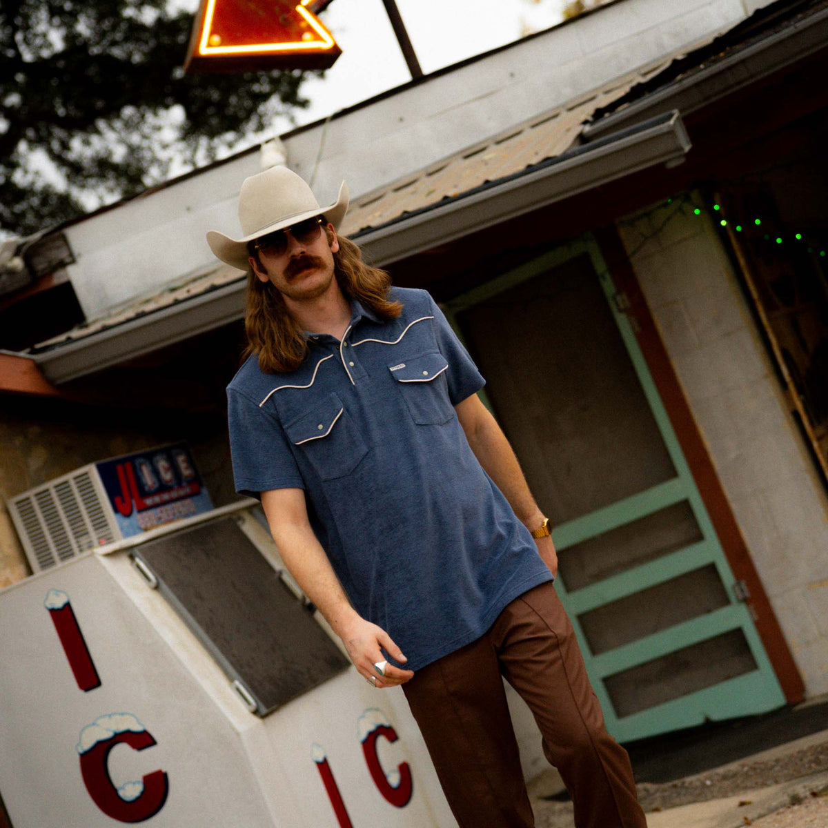 Sendero Provisions Co. Cantina Terry Polo