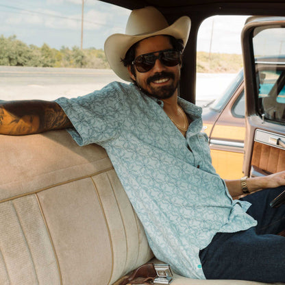 Sendero Provisions Co. City Slicker Short Sleeve Shirt