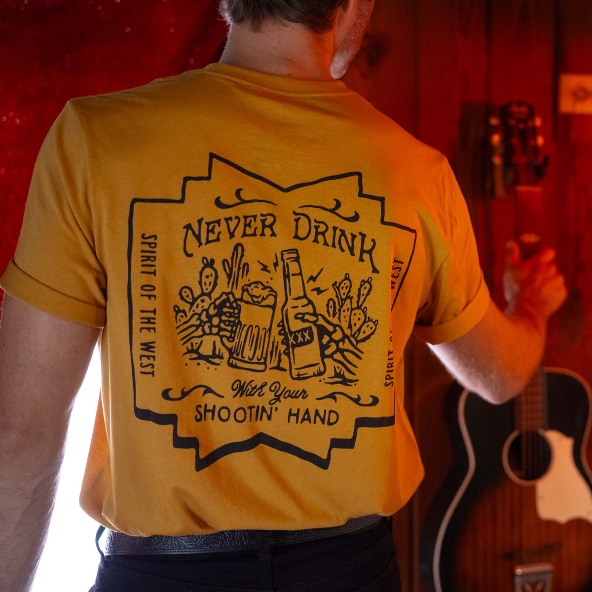Sendero Provisions Co. Shootin' Hand Salud T-Shirt